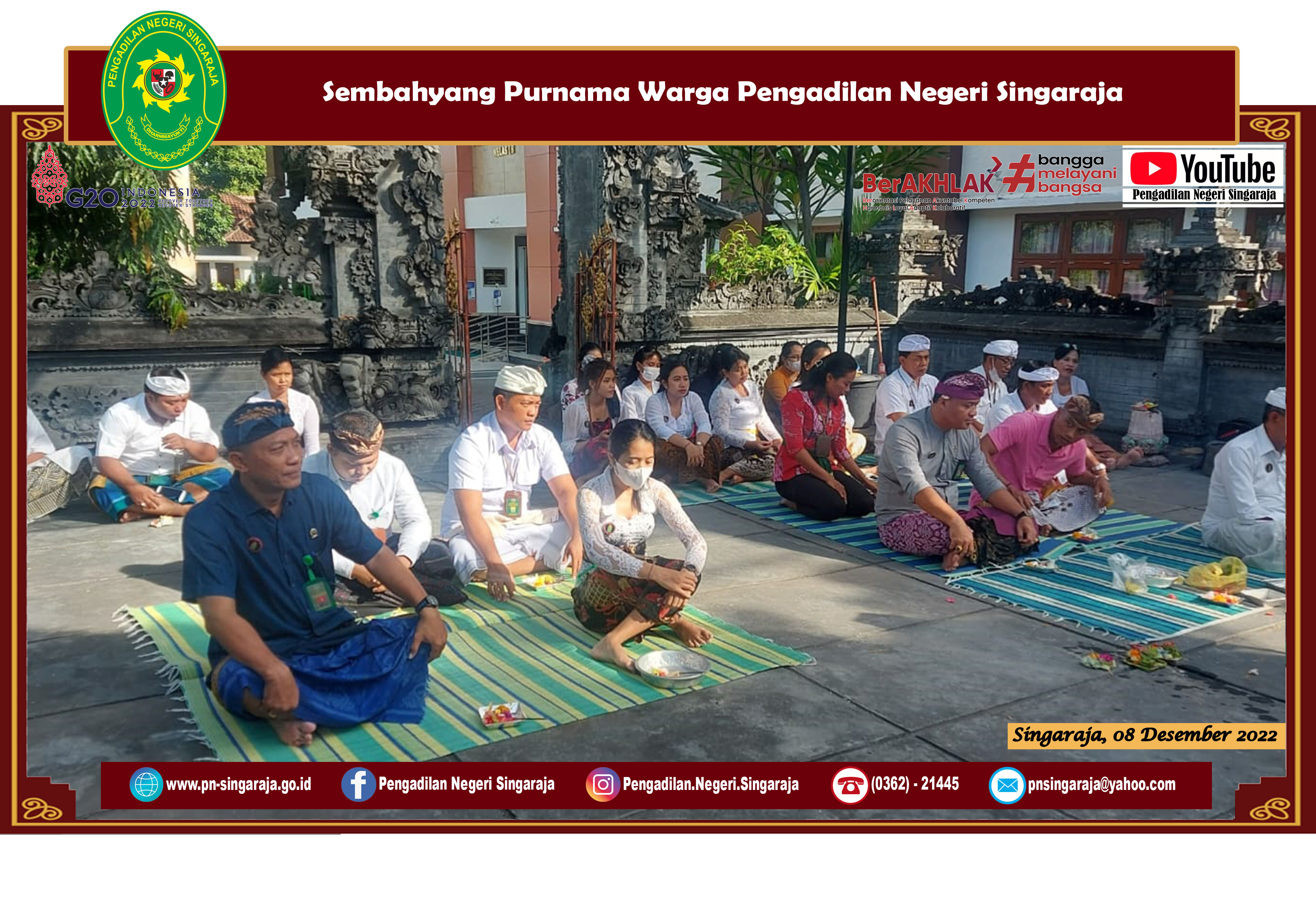 Sembahyang Purnama Warga Pengadilan Negeri Singaraja